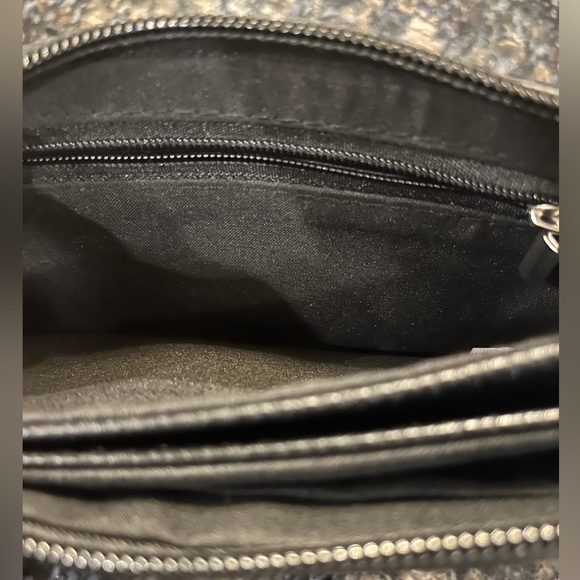 Genuine College Product University of Wisconsin Wristlet - Picture 3 of 5